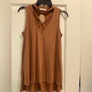 Ladies Top with Cut-out Design